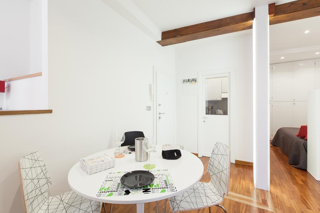 Urbana Lodge, Monti Rom Eksteriør billede
